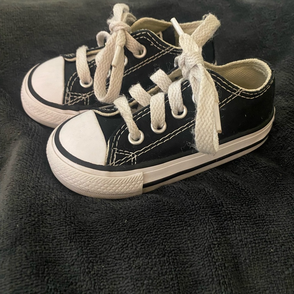 Black Converse
